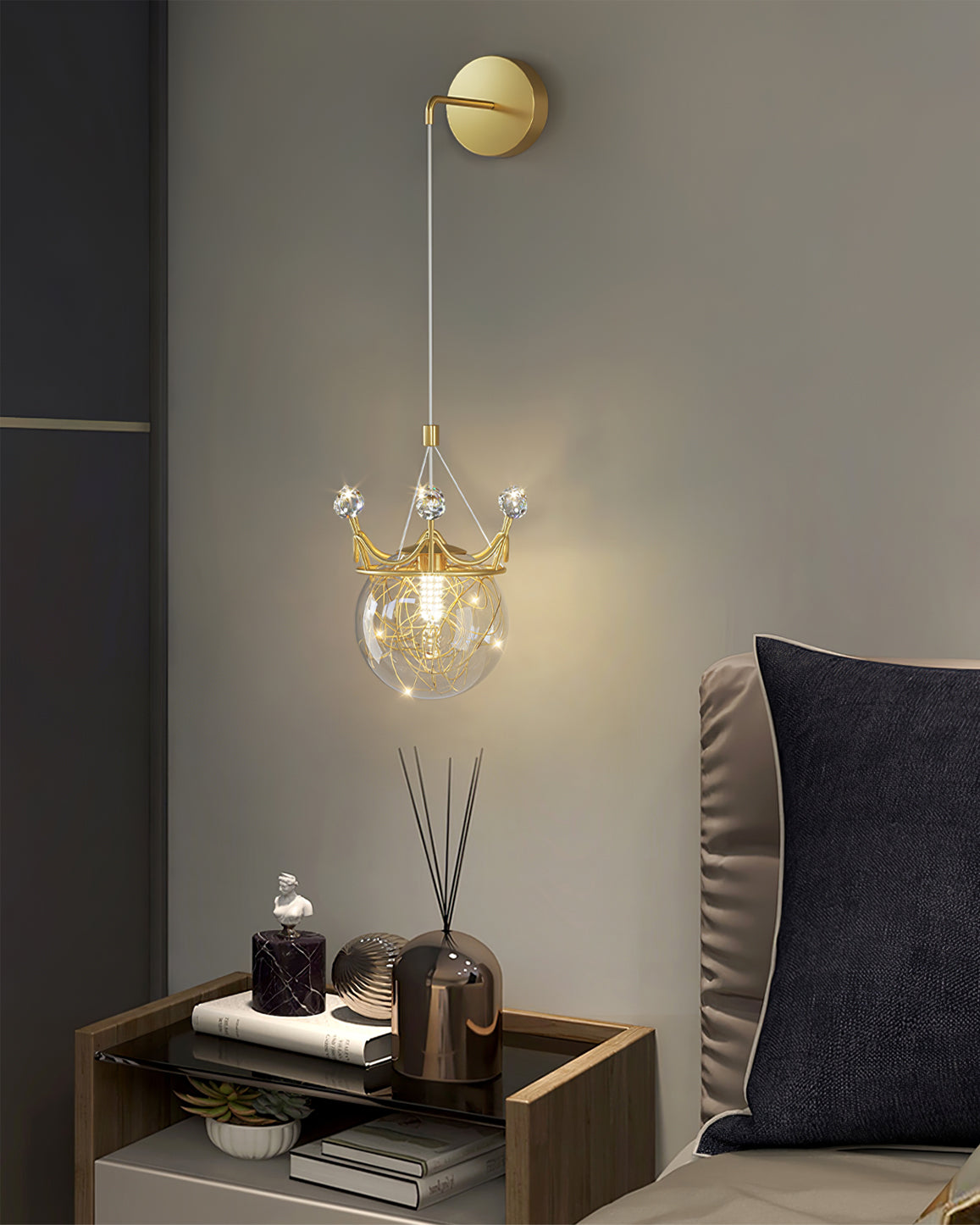 FLORENTINE WHISPERS WALL SCONCE