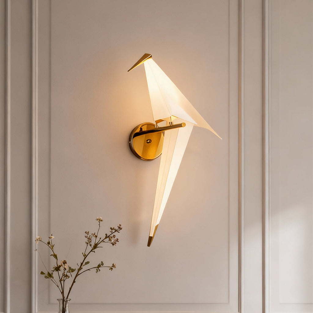 WINDSOR GILDED CRANE WALL LANTERN