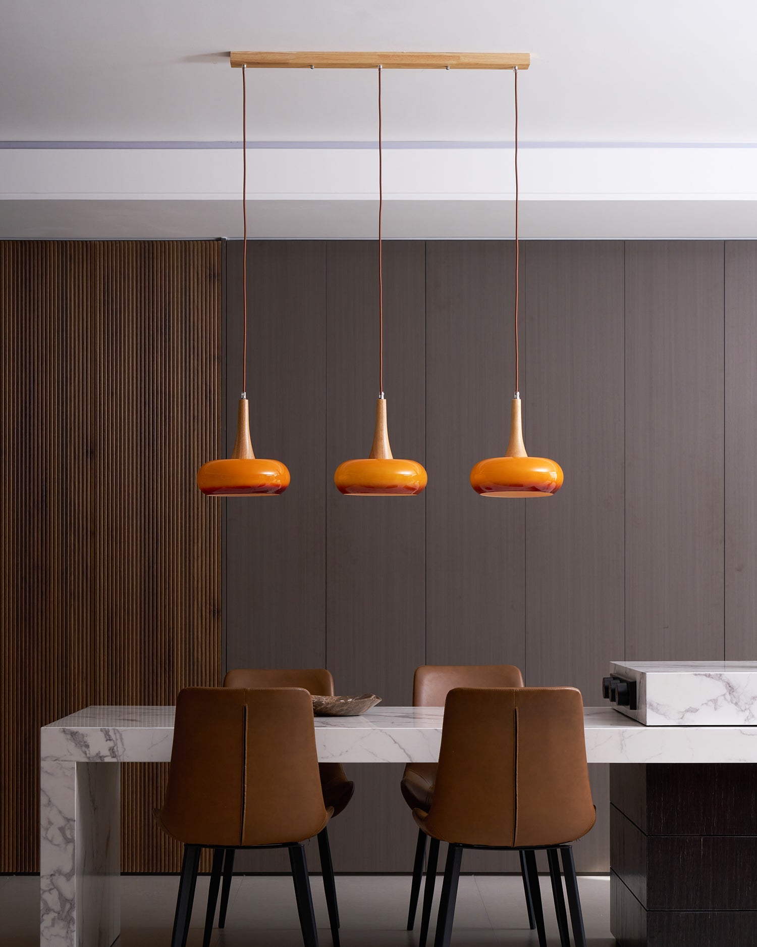 WINDSOR GLAZED CERAMIC PENDANT LUMINAIRE