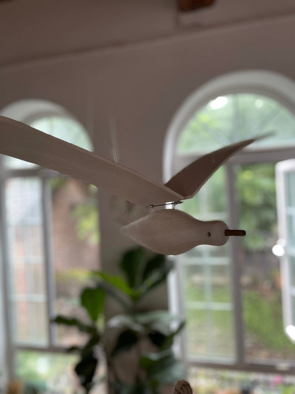 WINDSOR CARVED AVIAN DECOY