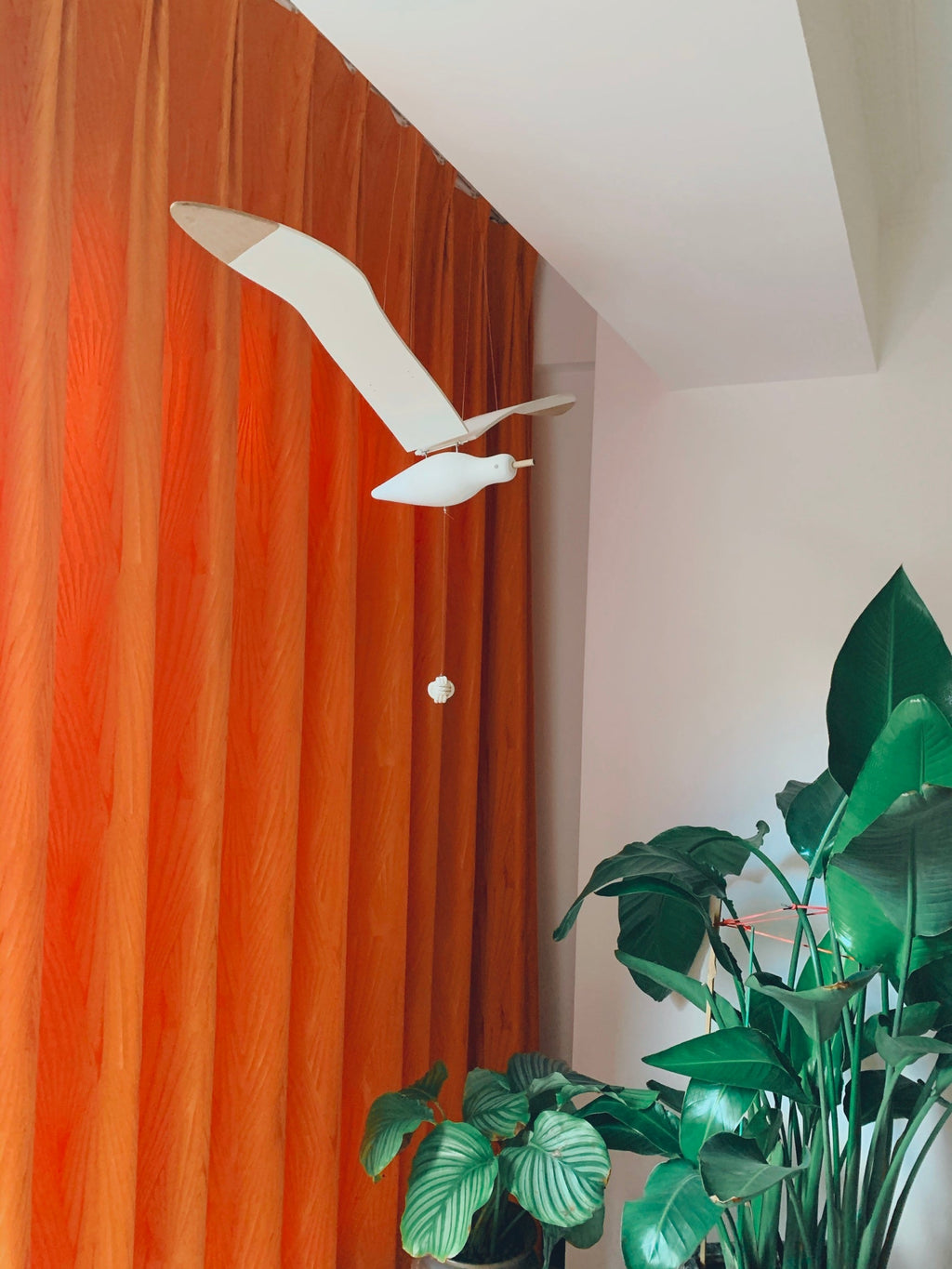 WINDSOR CARVED AVIAN DECOY