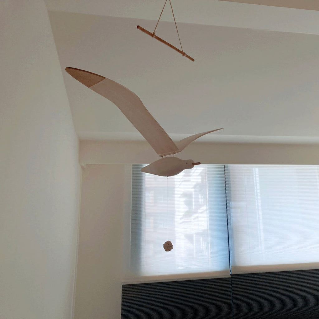 WINDSOR CARVED AVIAN DECOY