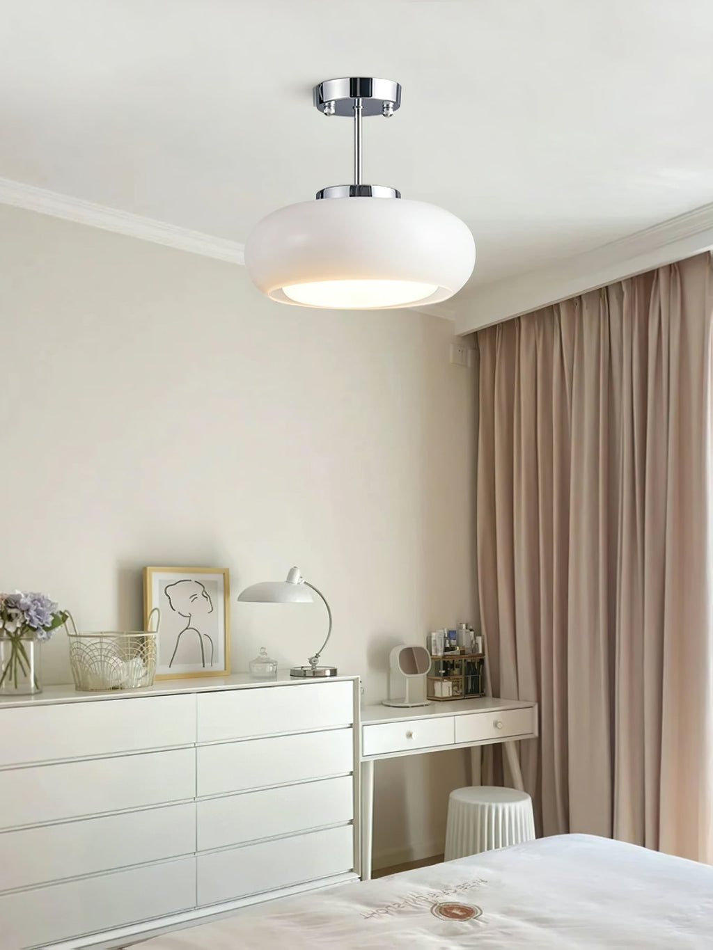 Winthrop Vintage Glass Pendant Light