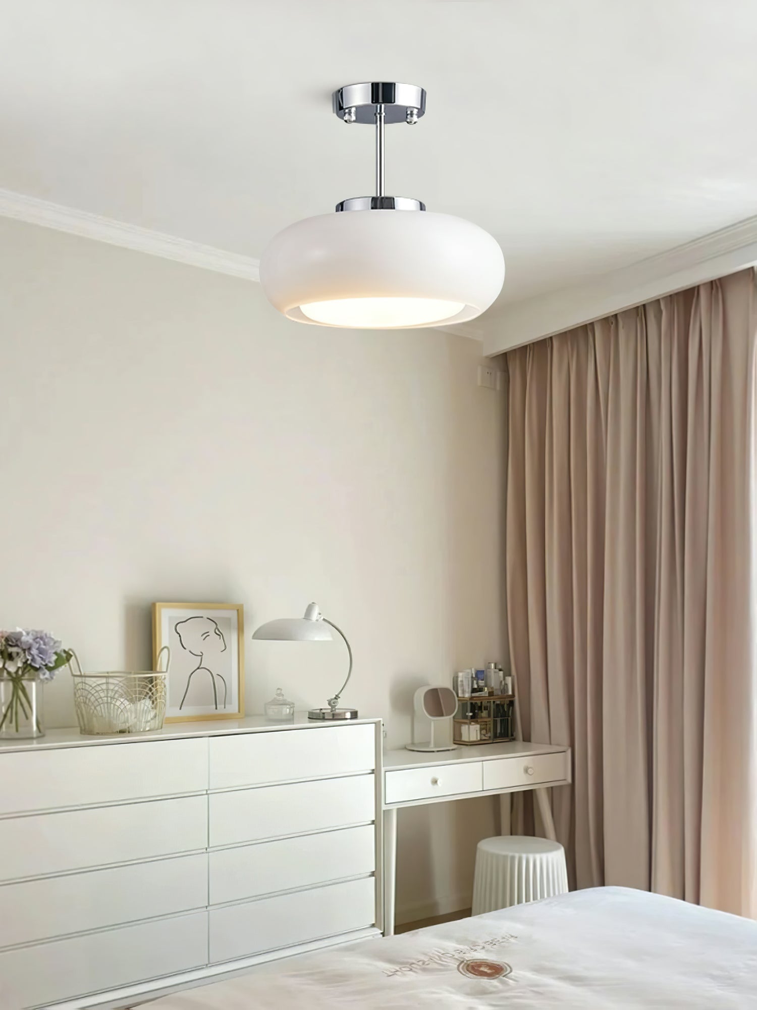 Winthrop Vintage Glass Pendant Light