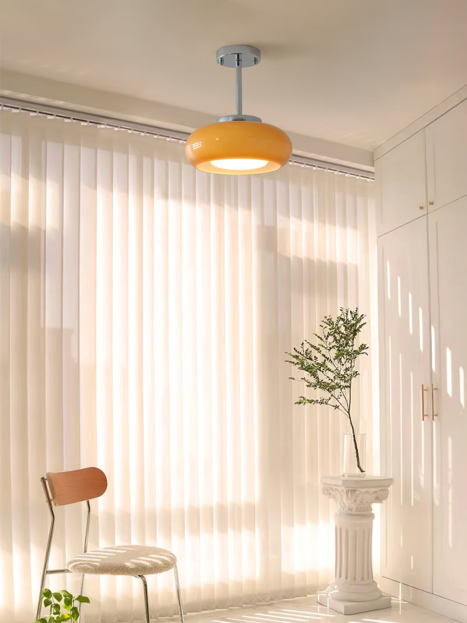 Winthrop Vintage Glass Pendant Light
