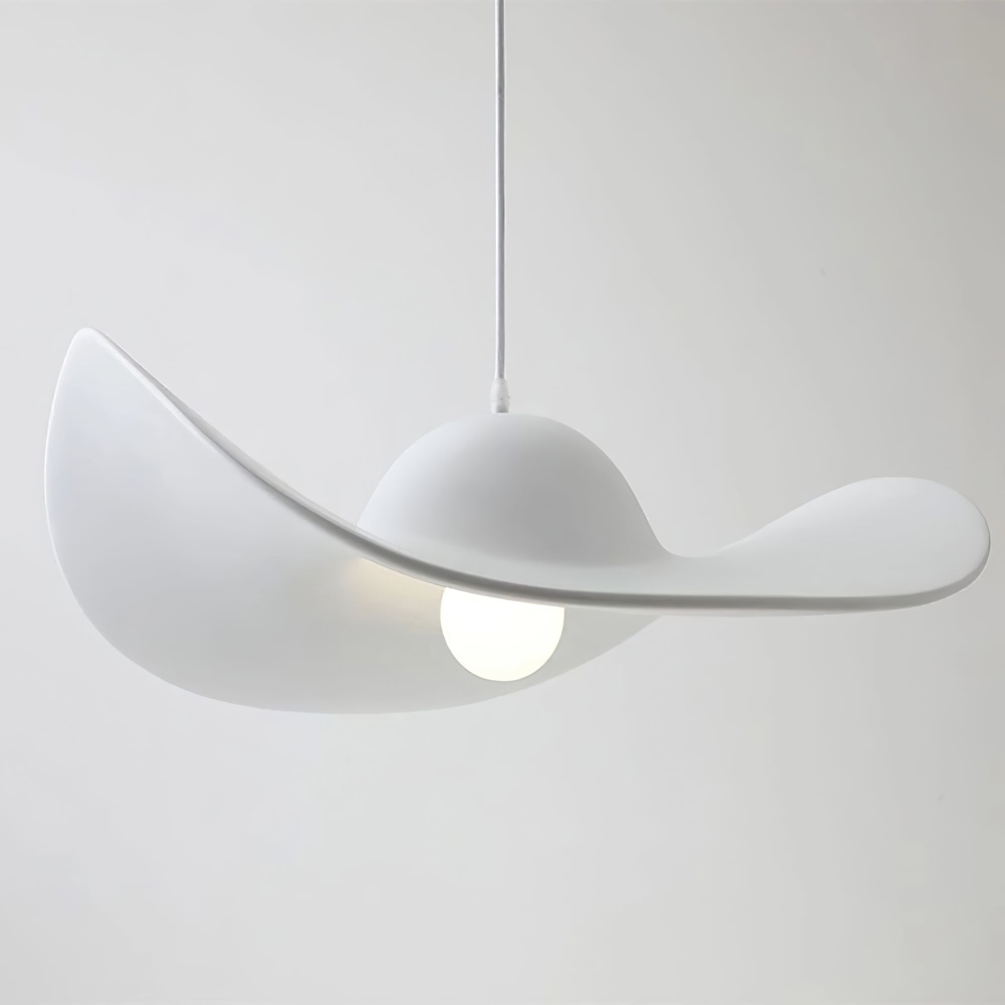 WINTHORPE CORDIAL HAT LIGHTING PENDANT