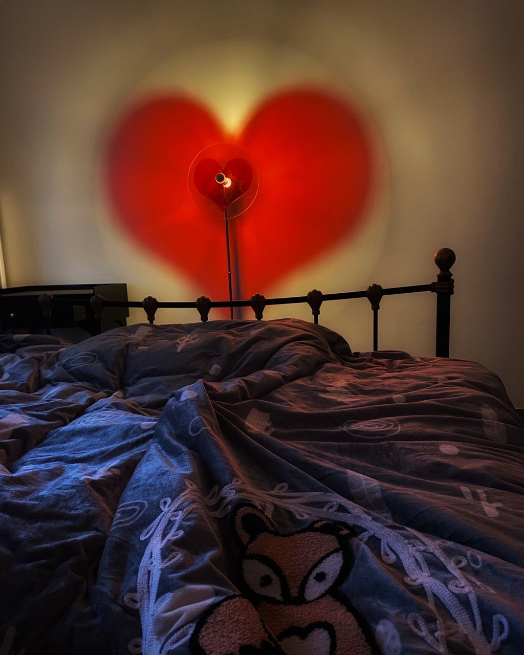 AMARYLLIS HEARTBEAT LUMINAIRE
