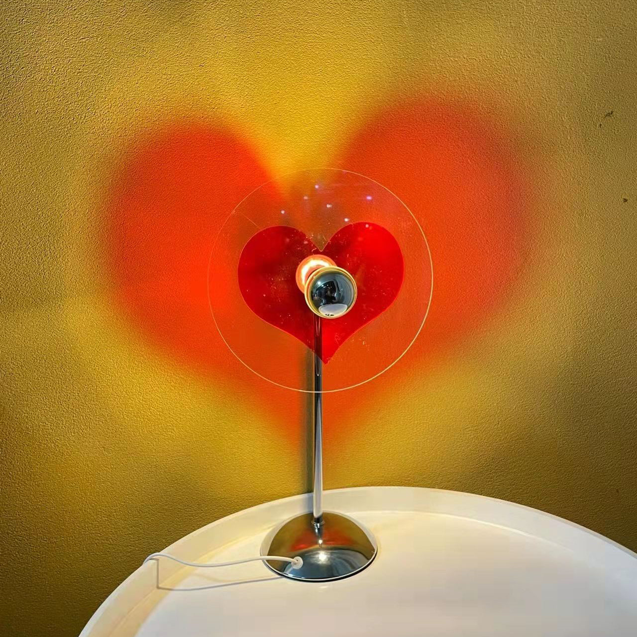 HEATHCLIFF HEARTFELT ILLUMINATION LAMP