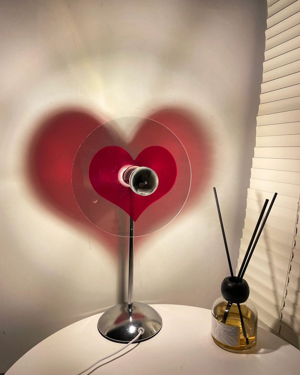 HEATHCLIFF HEARTFELT ILLUMINATION LAMP