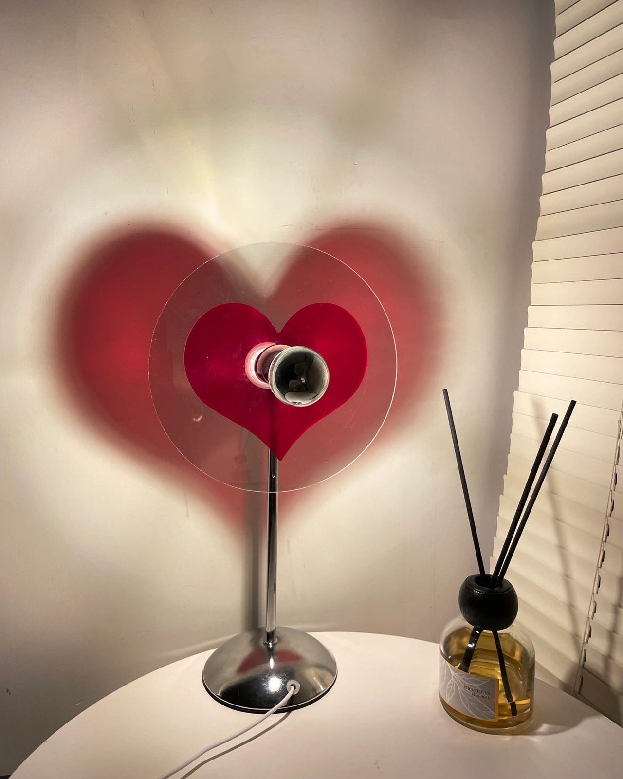 HEATHCLIFF HEARTFELT ILLUMINATION LAMP
