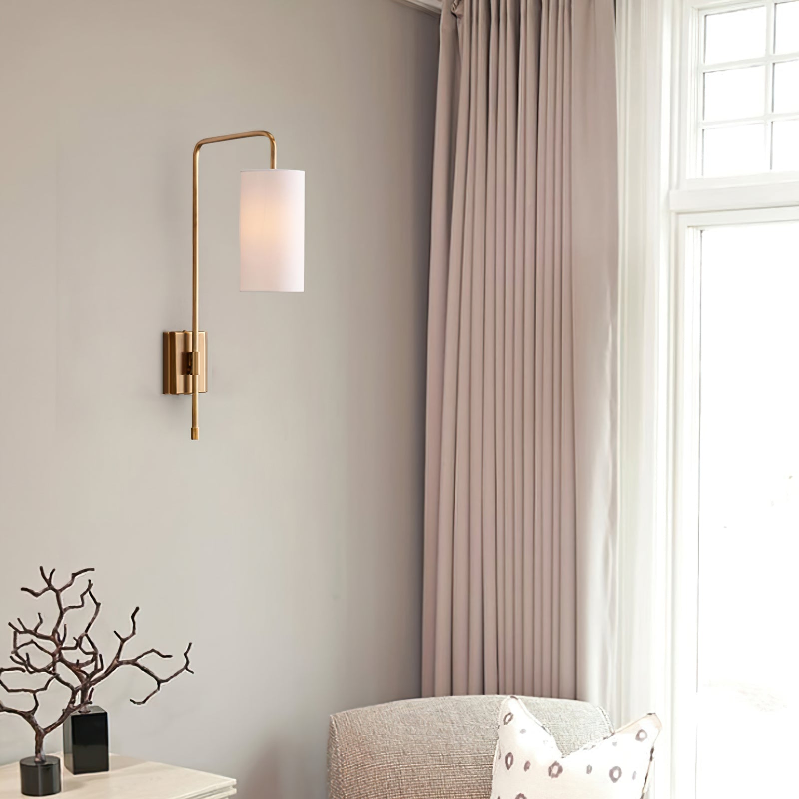 WINTHORPE RUSTIC IRON WALL SCONCE