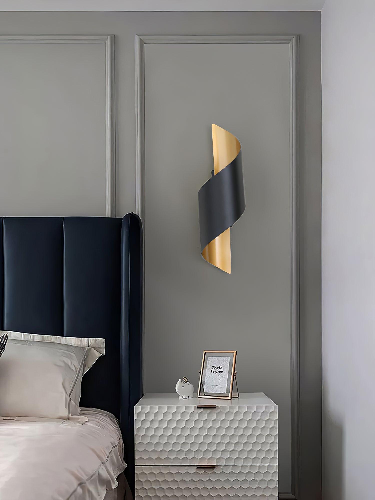 RAVENSDALE SPIRAL WALL ILLUMINATOR