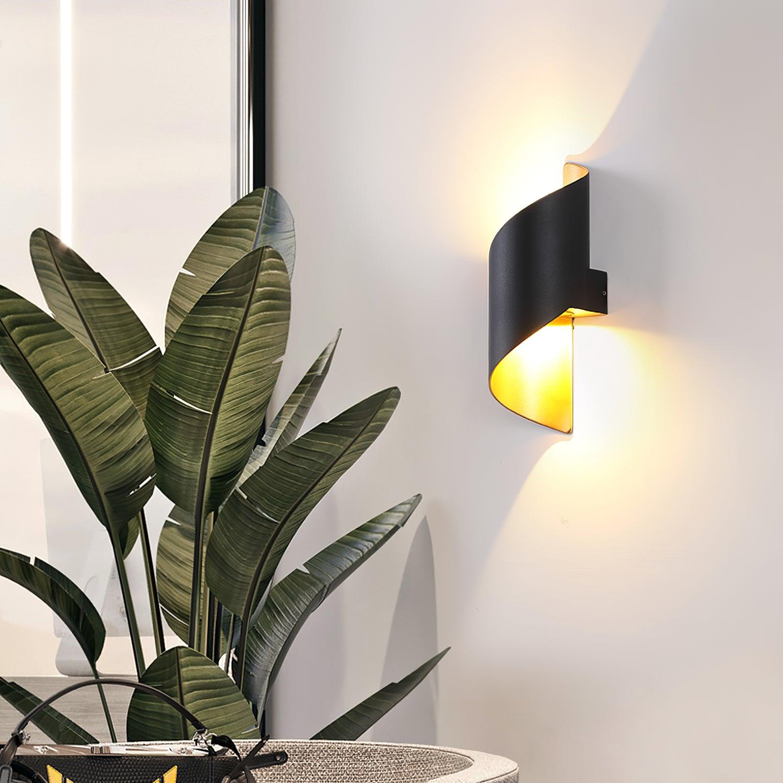 RAVENSDALE SPIRAL WALL ILLUMINATOR