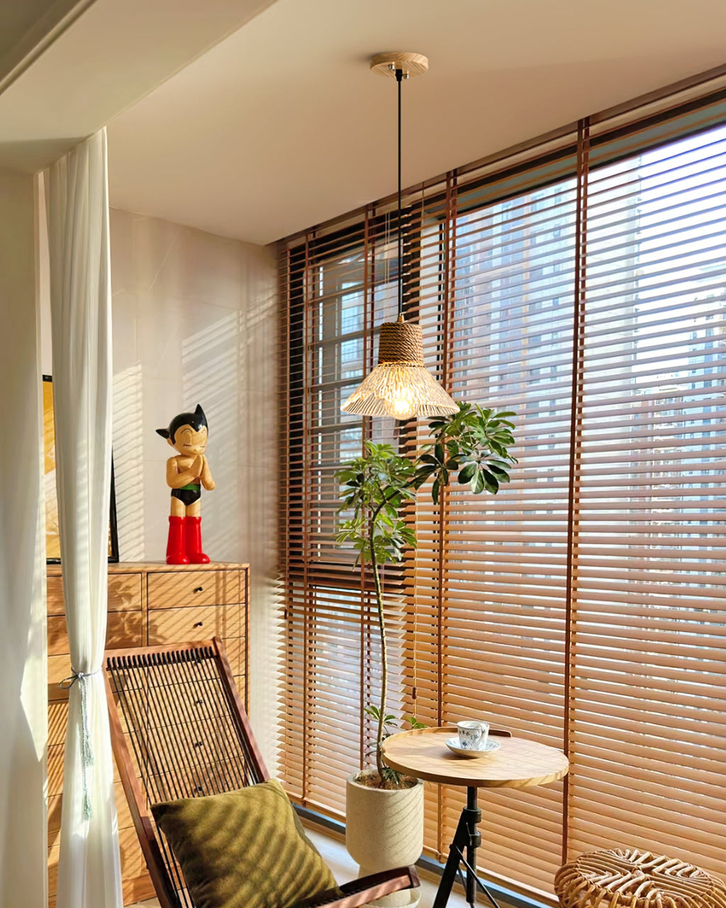 WINDSOR HEMP TWINE GLASS ILLUMINATOR
