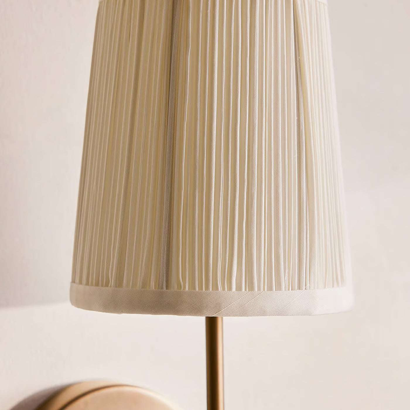 Ravenscroft Lantern Wall Sconce