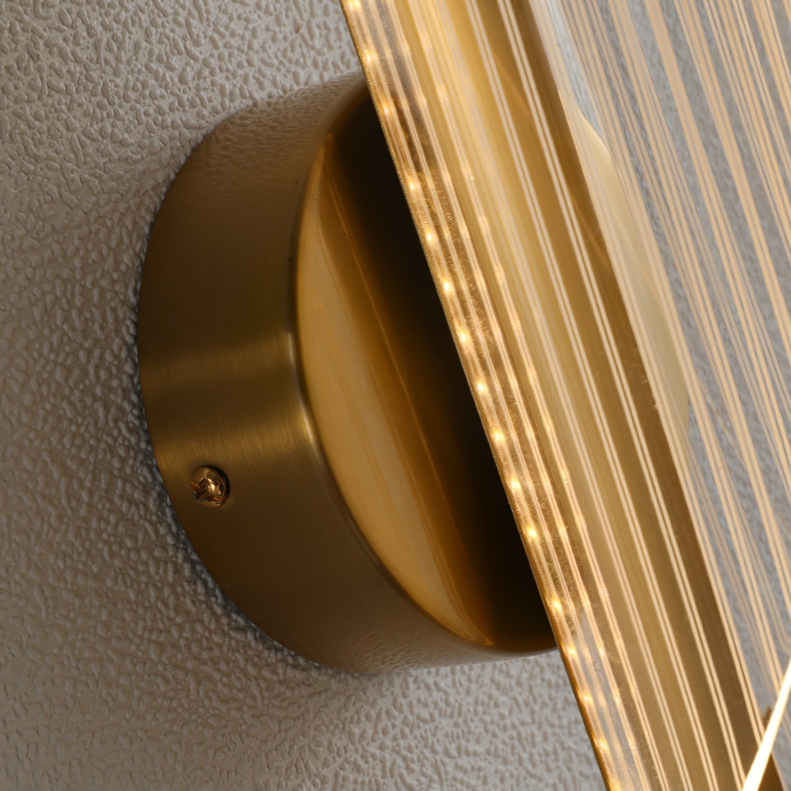 CHARLESTON GILDED TRIM WALL SCONCE