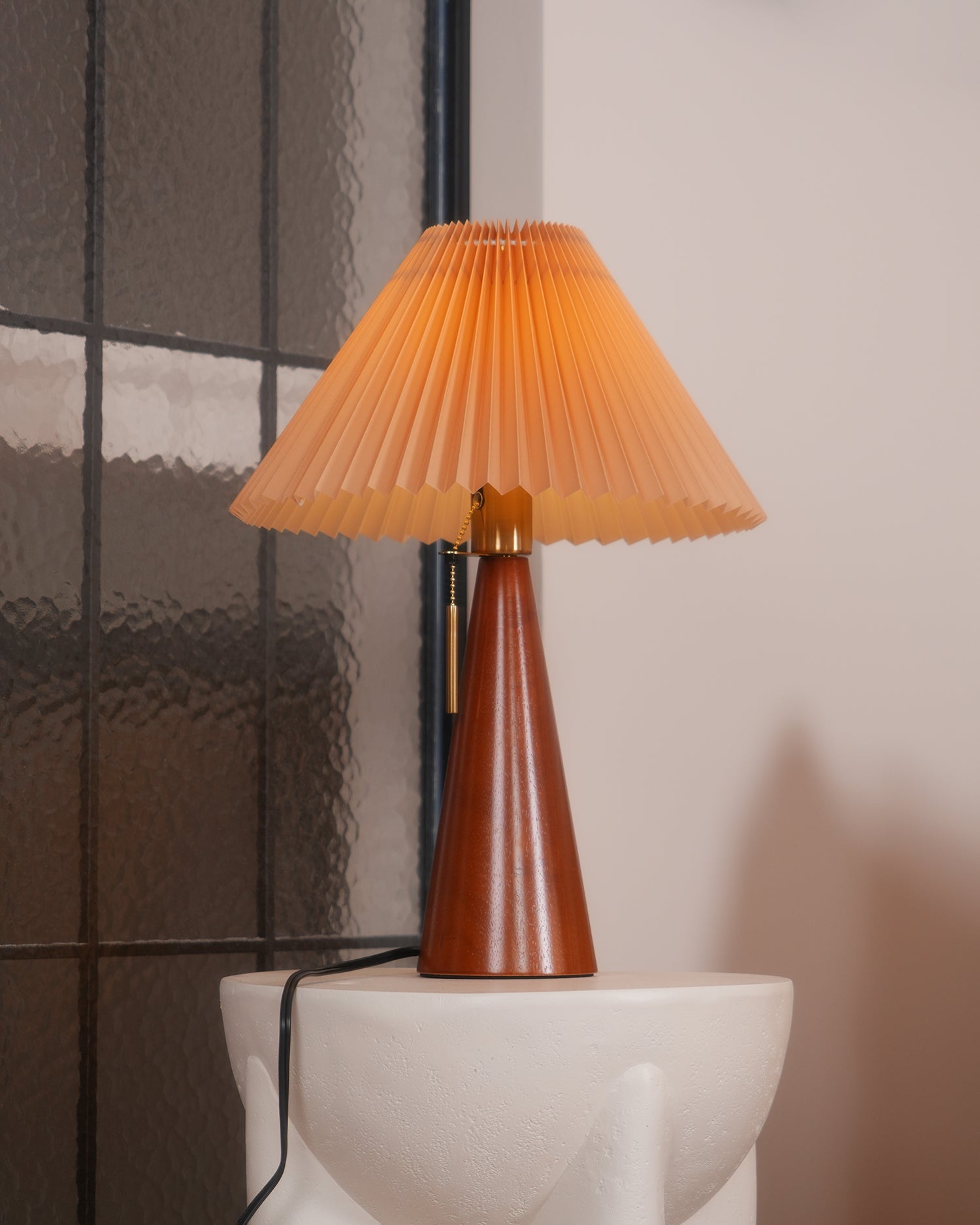 FENWICK WOVEN CANOPY TABLE LAMP