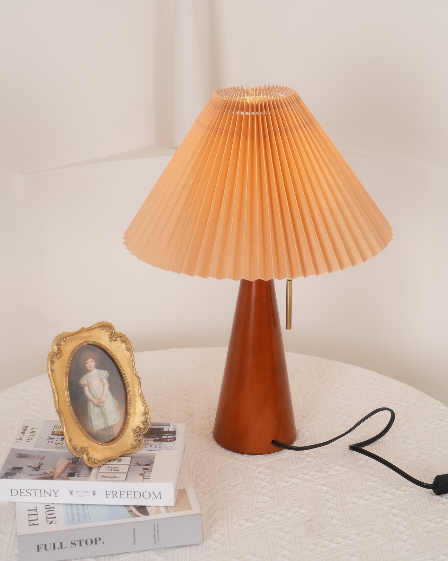 FENWICK WOVEN CANOPY TABLE LAMP