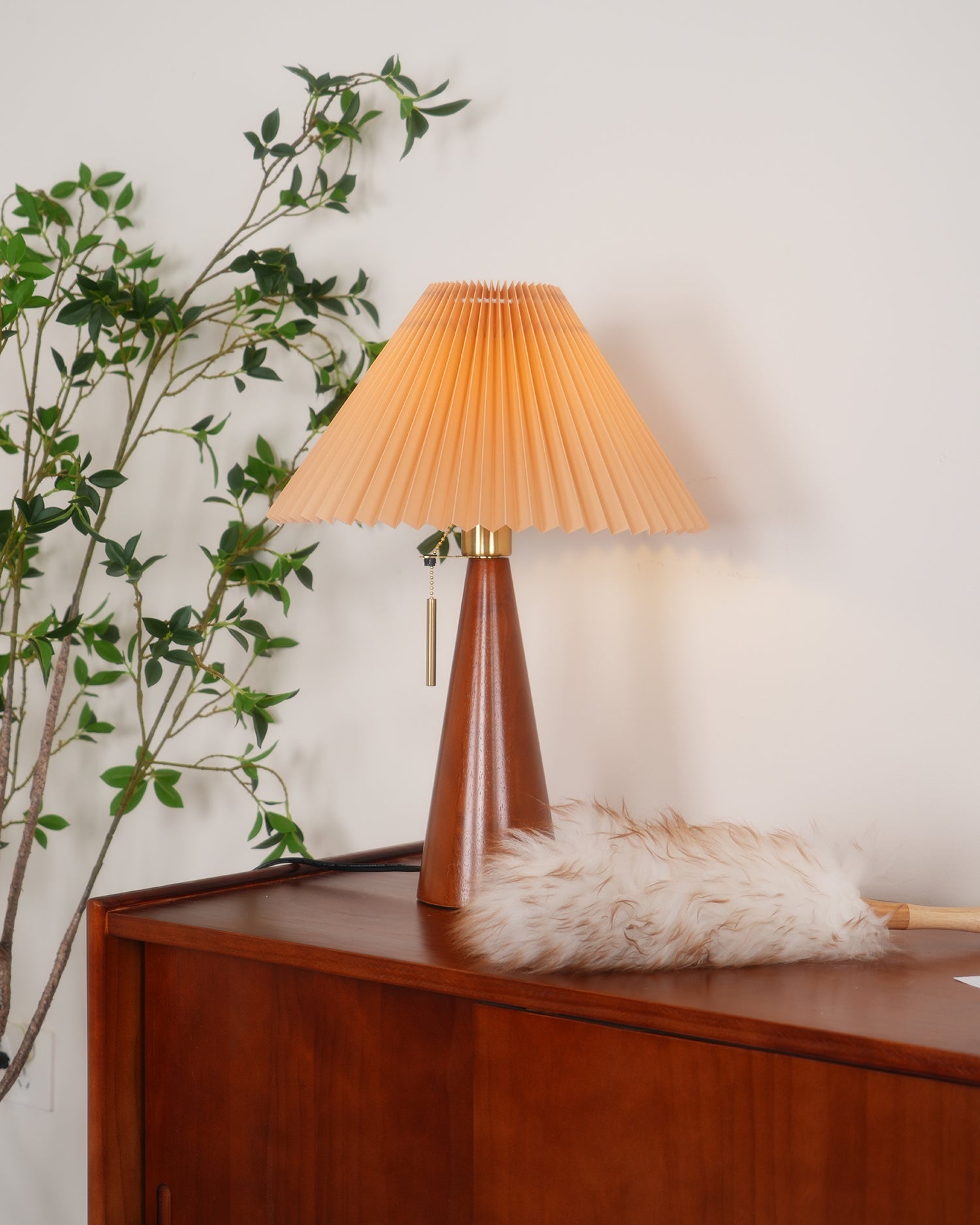 FENWICK WOVEN CANOPY TABLE LAMP