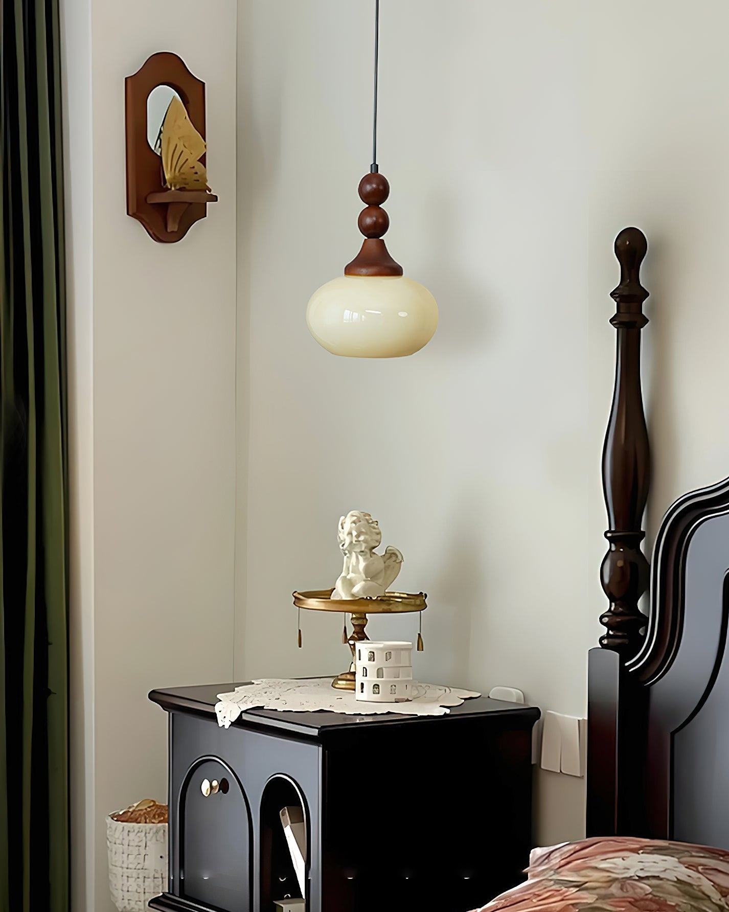 WINTERBOURNE SPHERE HANGING LANTERN