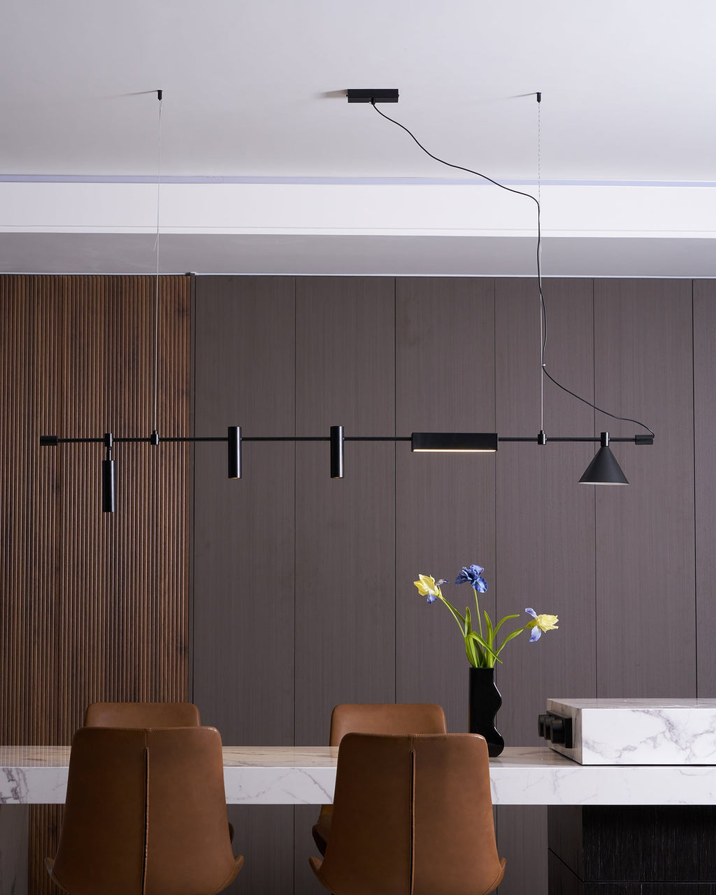 CHALFONT MODERN STRAIGHT LINE PENDANT LIGHT