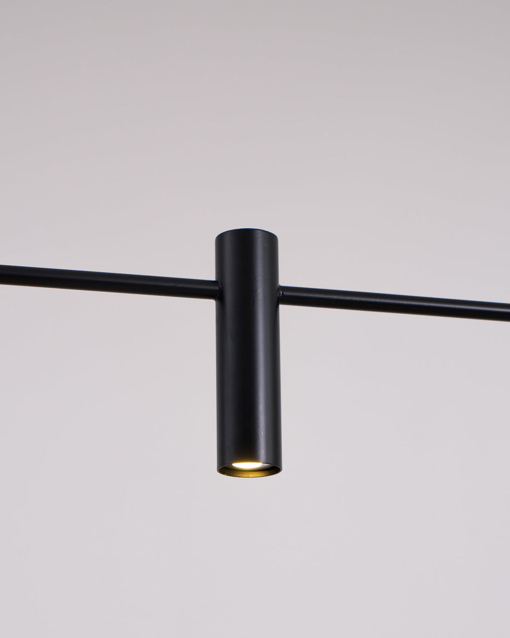CHALFONT MODERN STRAIGHT LINE PENDANT LIGHT