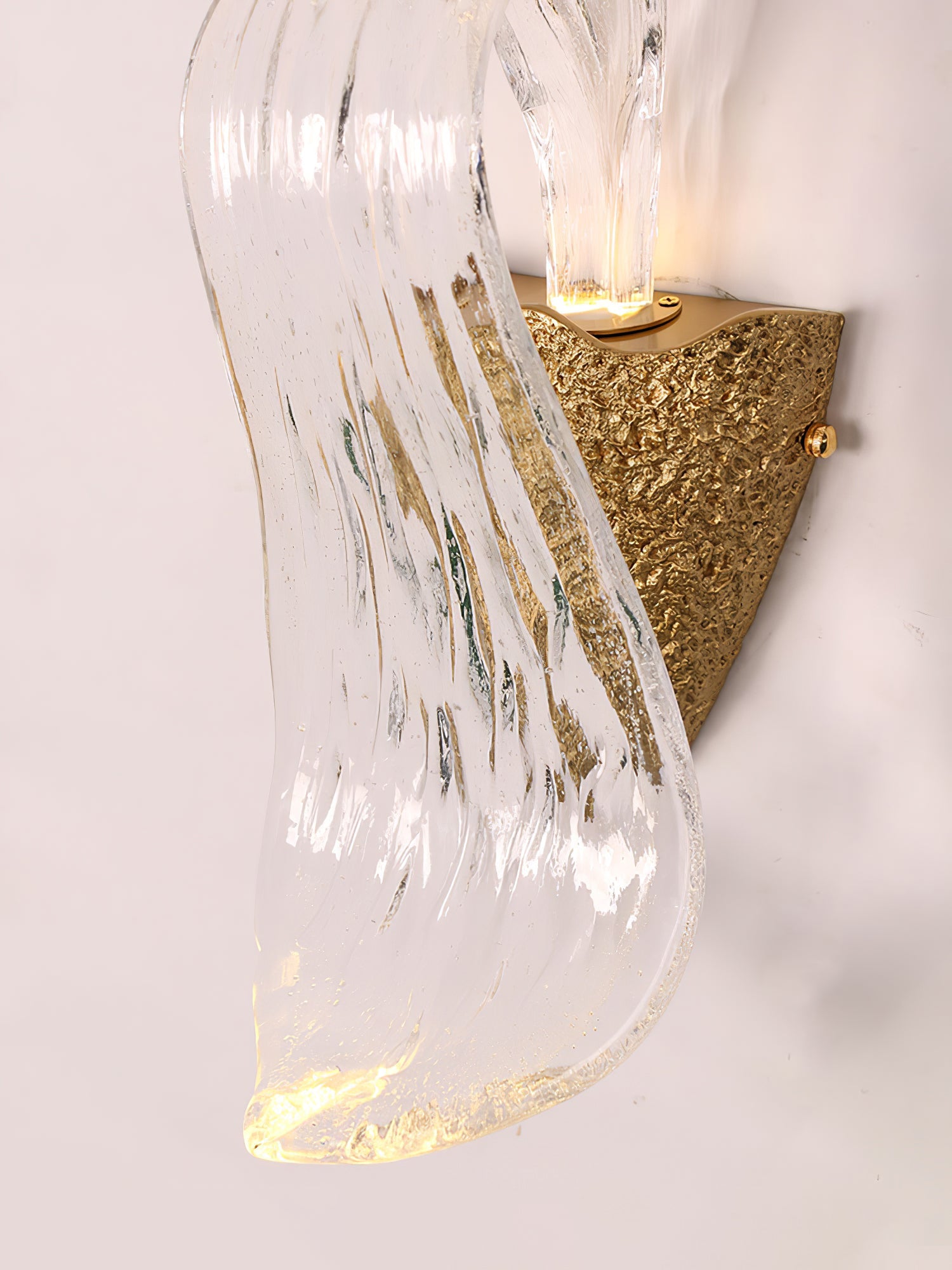 FENWICK AERIE WINGED WALL SCONCE