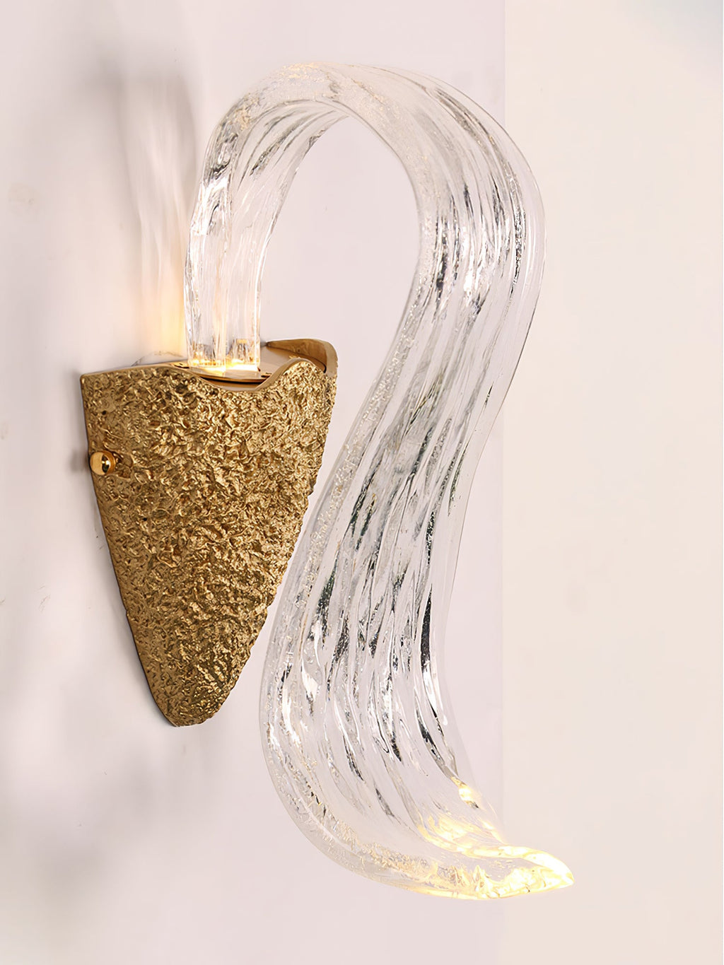 FENWICK AERIE WINGED WALL SCONCE