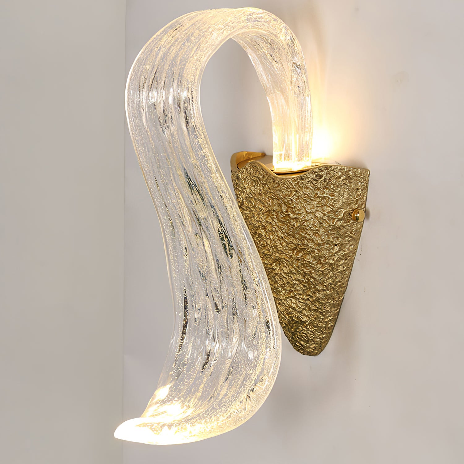 FENWICK AERIE WINGED WALL SCONCE