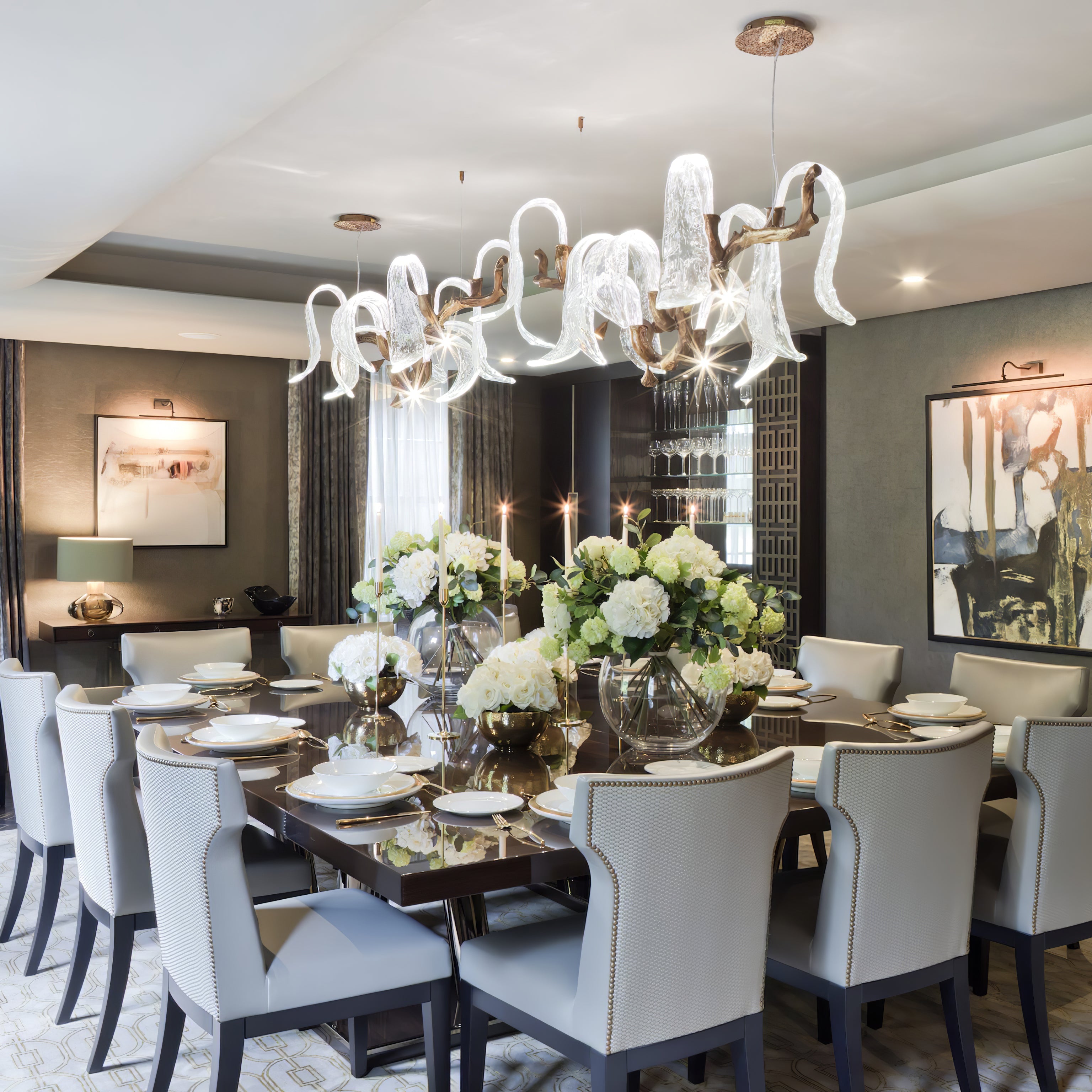 FARTHINGDALE AERIE HORIZONTAL LIGHTING INSTALLATION