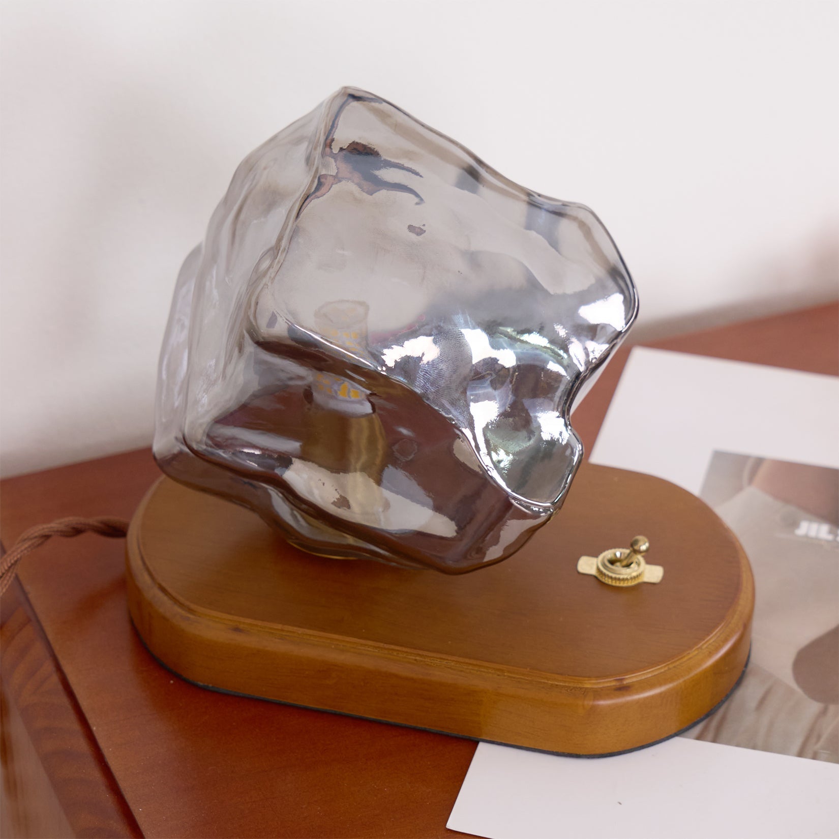 FROSTFELL CRYSTAL GLOW TABLE LANTERN