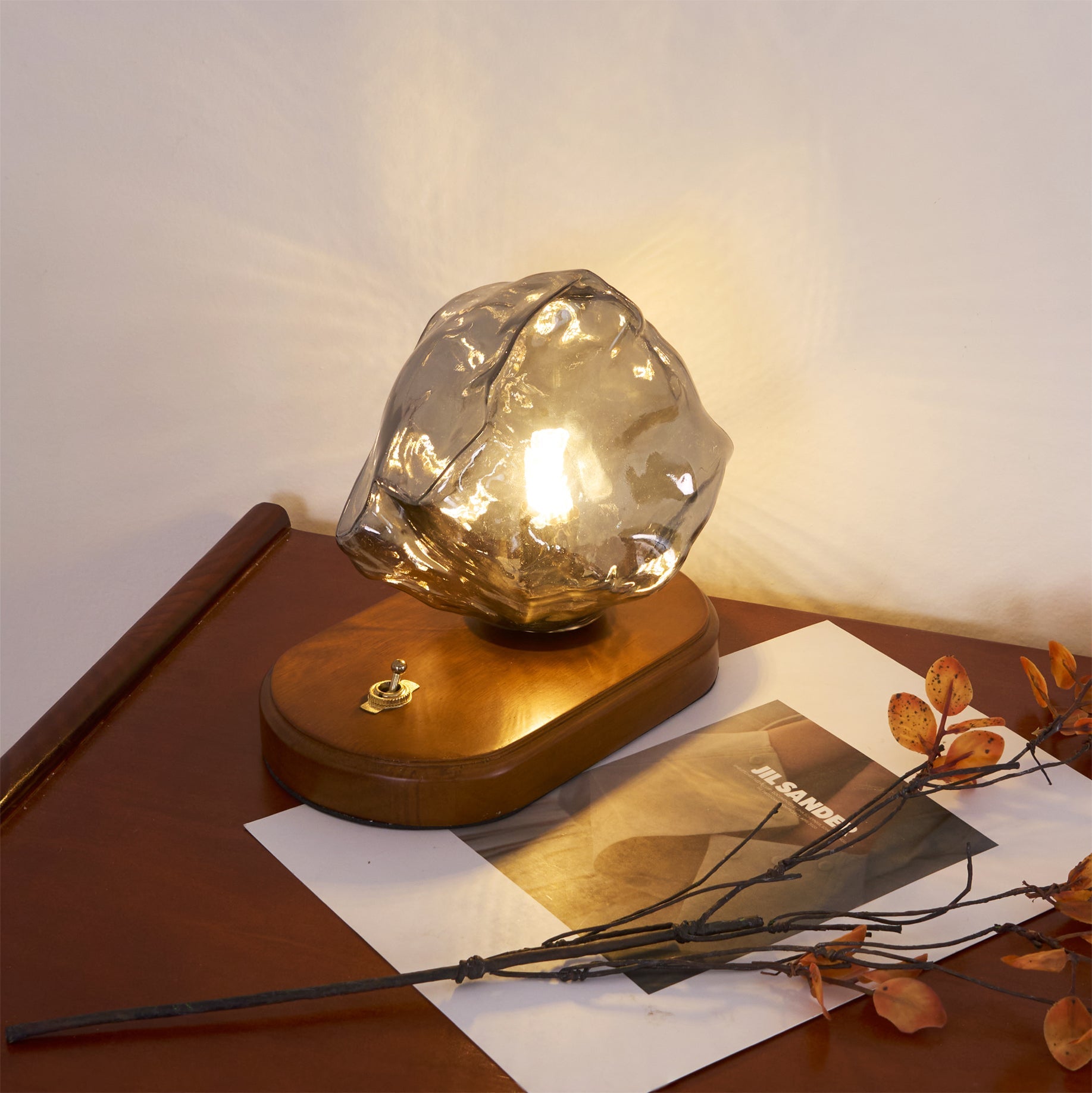 FROSTFELL CRYSTAL GLOW TABLE LANTERN