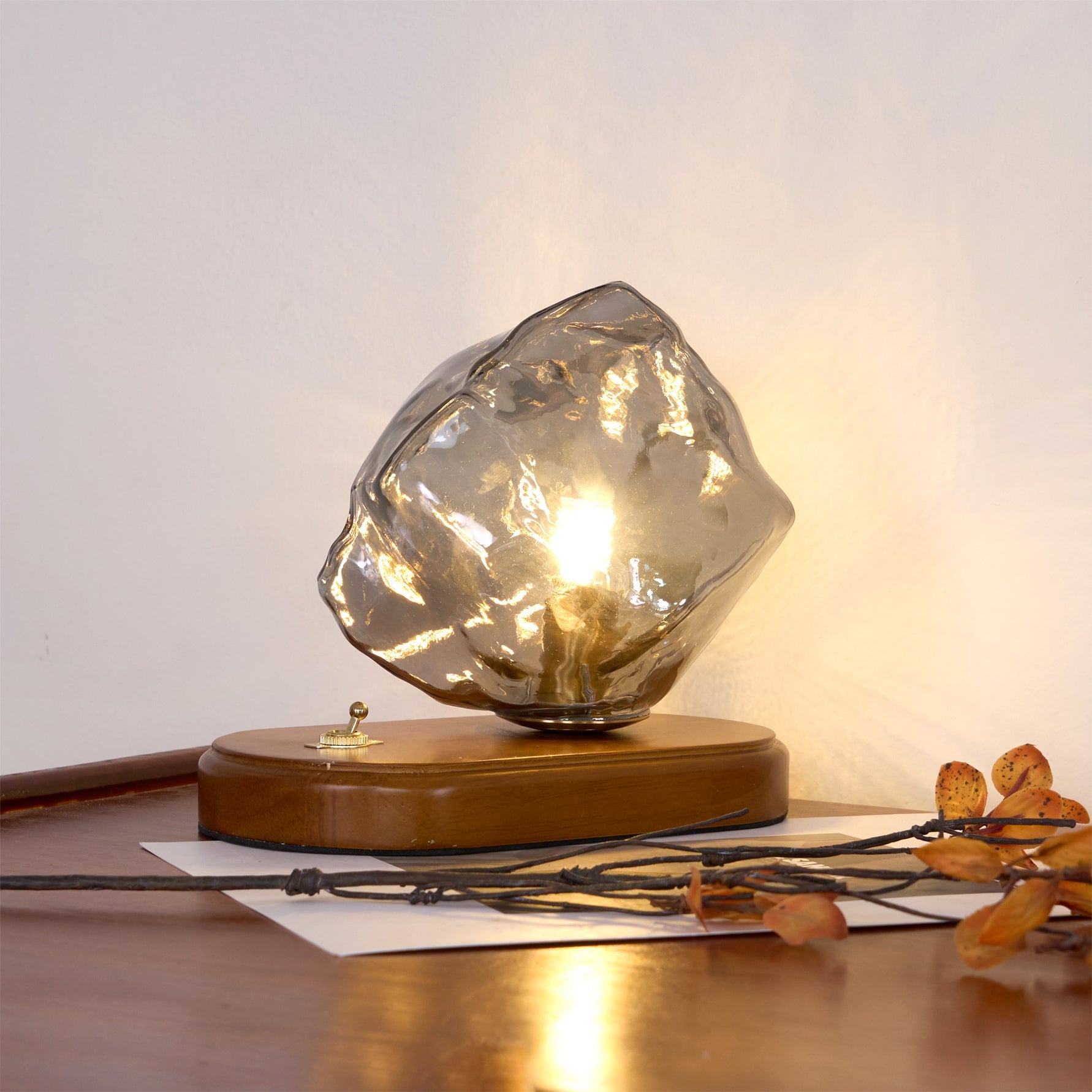 FROSTFELL CRYSTAL GLOW TABLE LANTERN