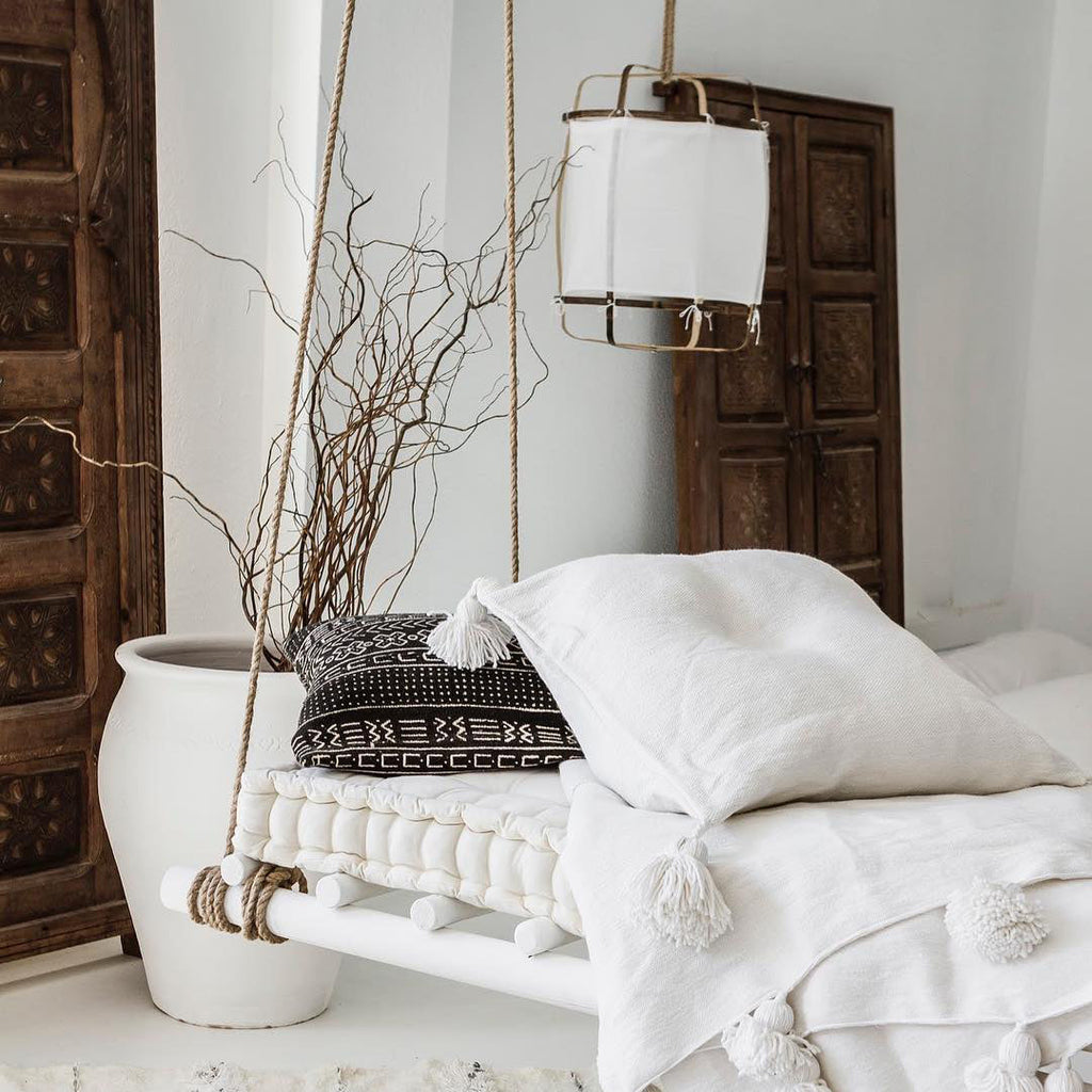 CHARLESTON GLOW HANGING LANTERN