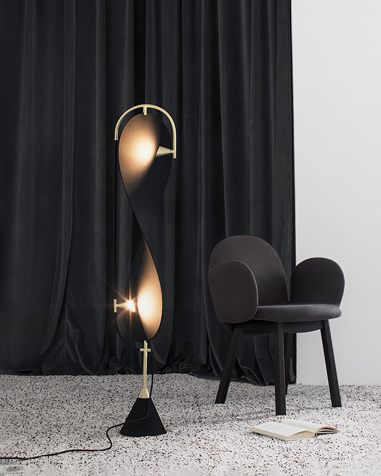 VERITY WHIRL FLOOR LANTERN
