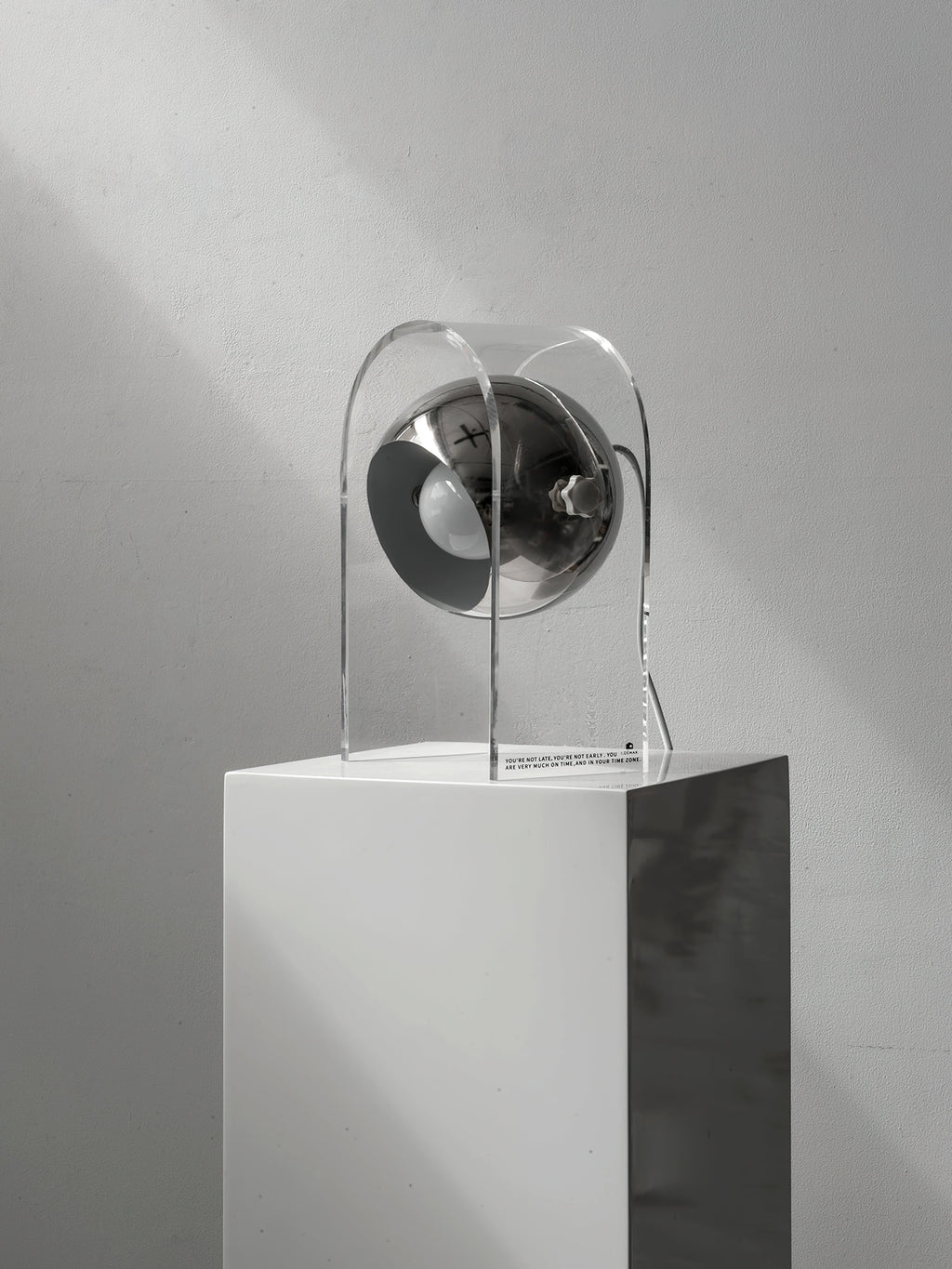 RAVENHURST ILLUMINATED ORB TABLE LANTERN