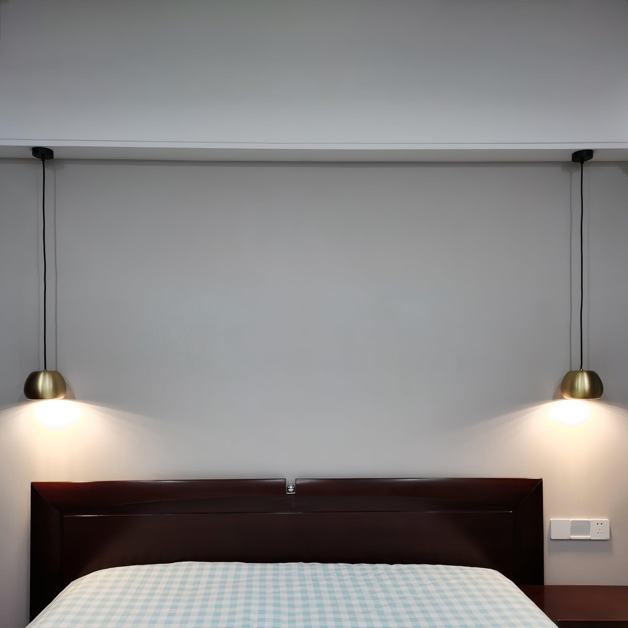 WINTHROP HANGING GLASS ILLUMINATOR