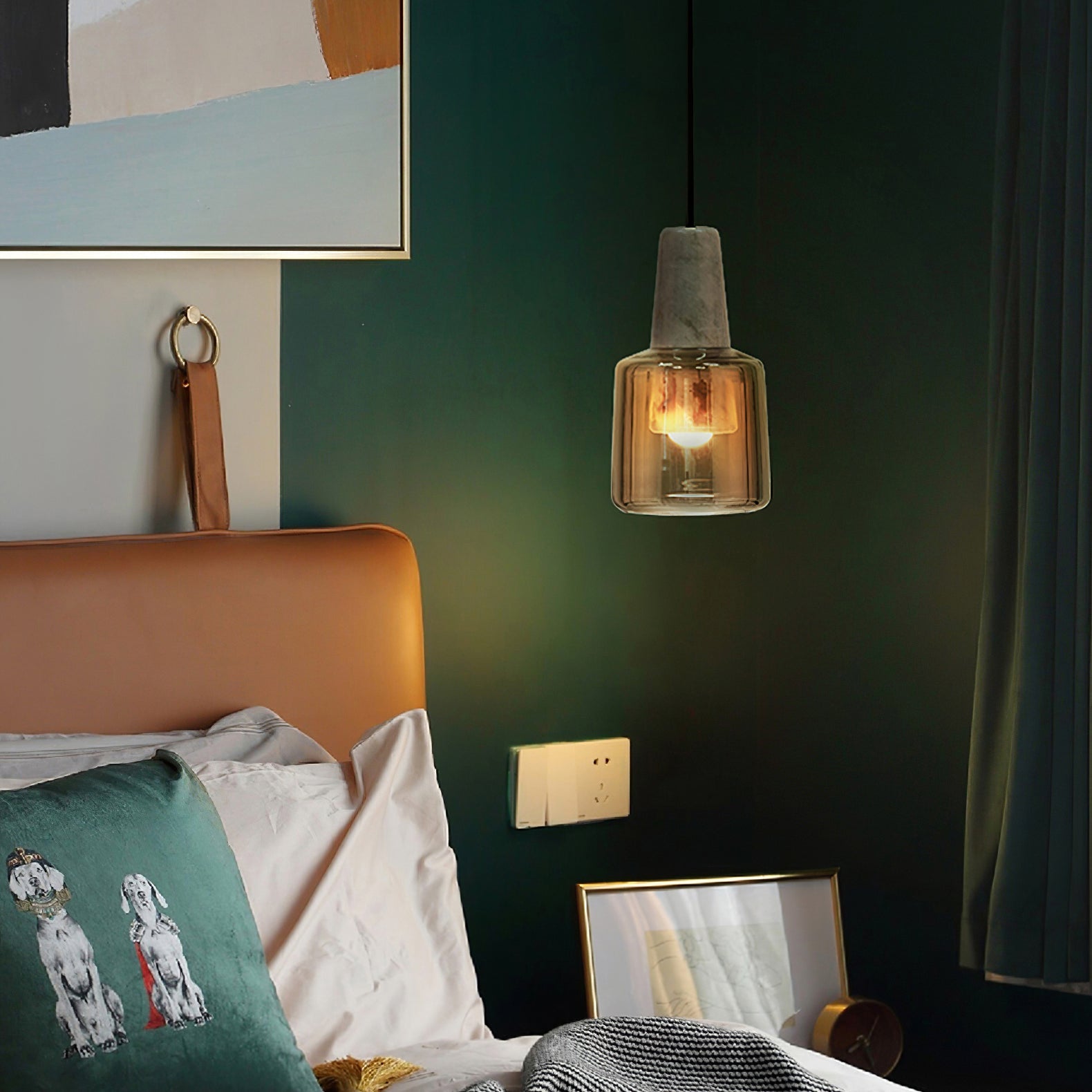 RAVENWOOD HAND-BLOWN GLASS PENDANT LIGHT