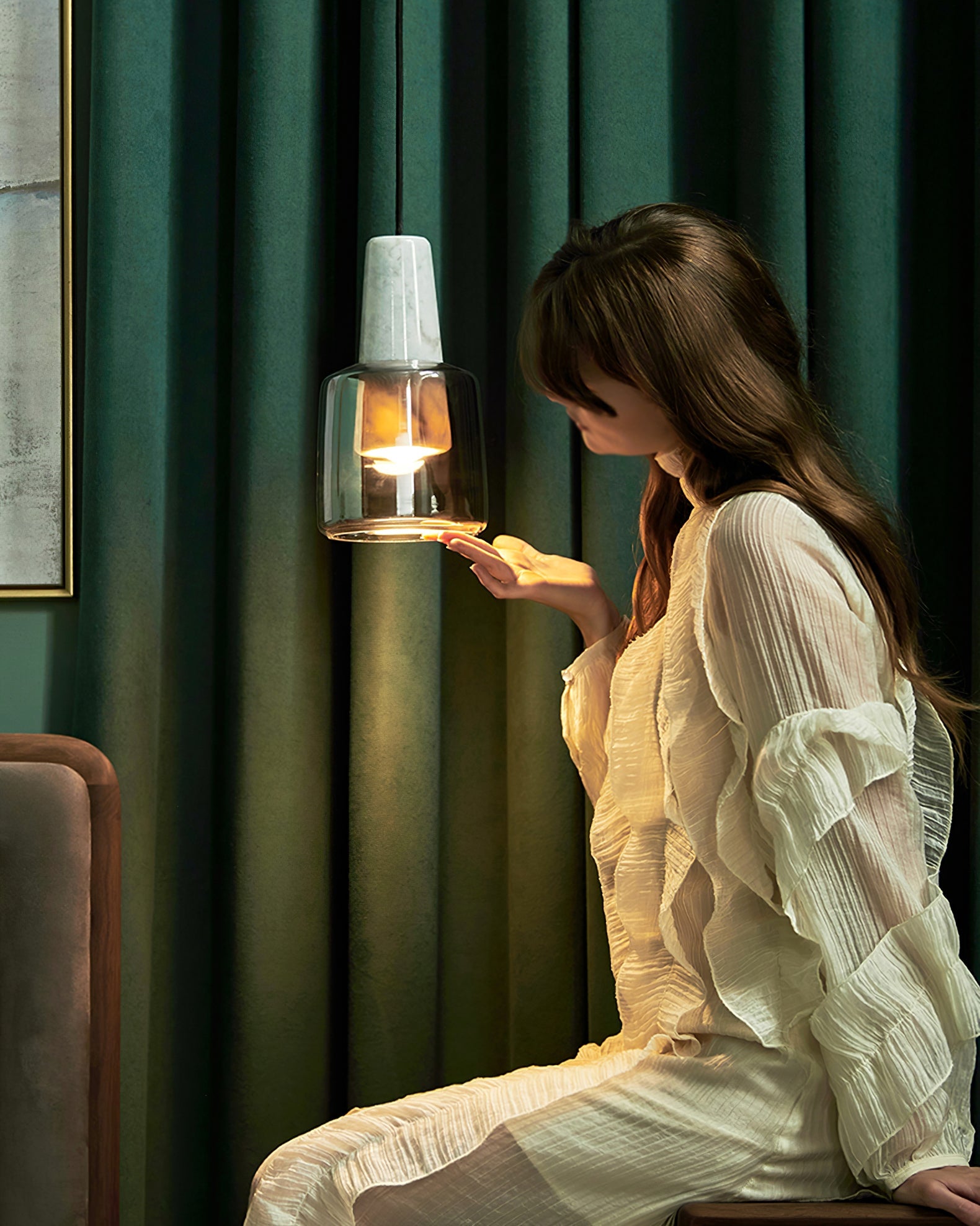 RAVENWOOD HAND-BLOWN GLASS PENDANT LIGHT