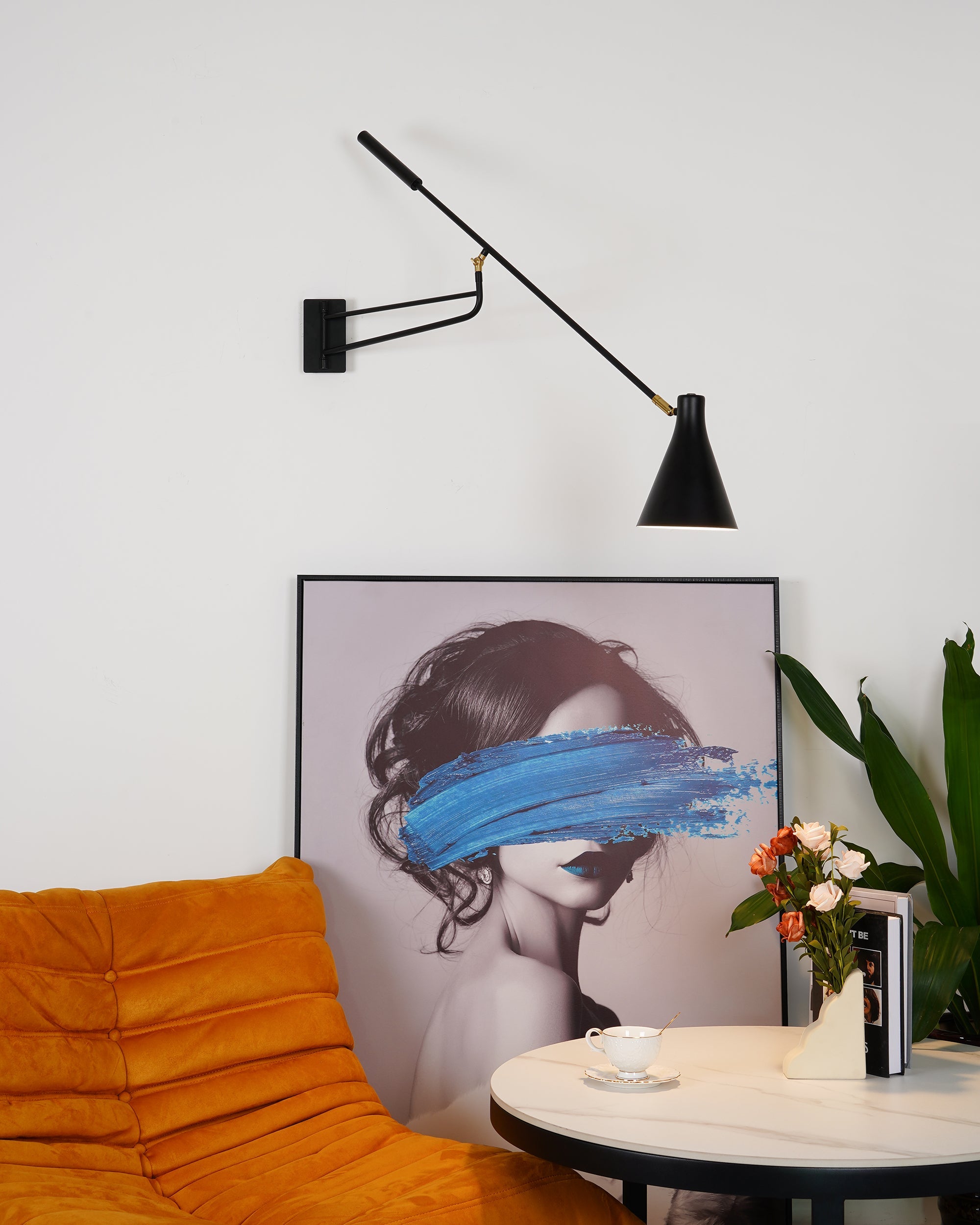 WINDSOR HINGED ARM WALL ILLUMINATOR