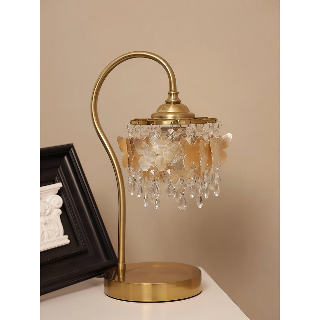 RAVENHALL VINTAGE BRASS TABLE LAMP