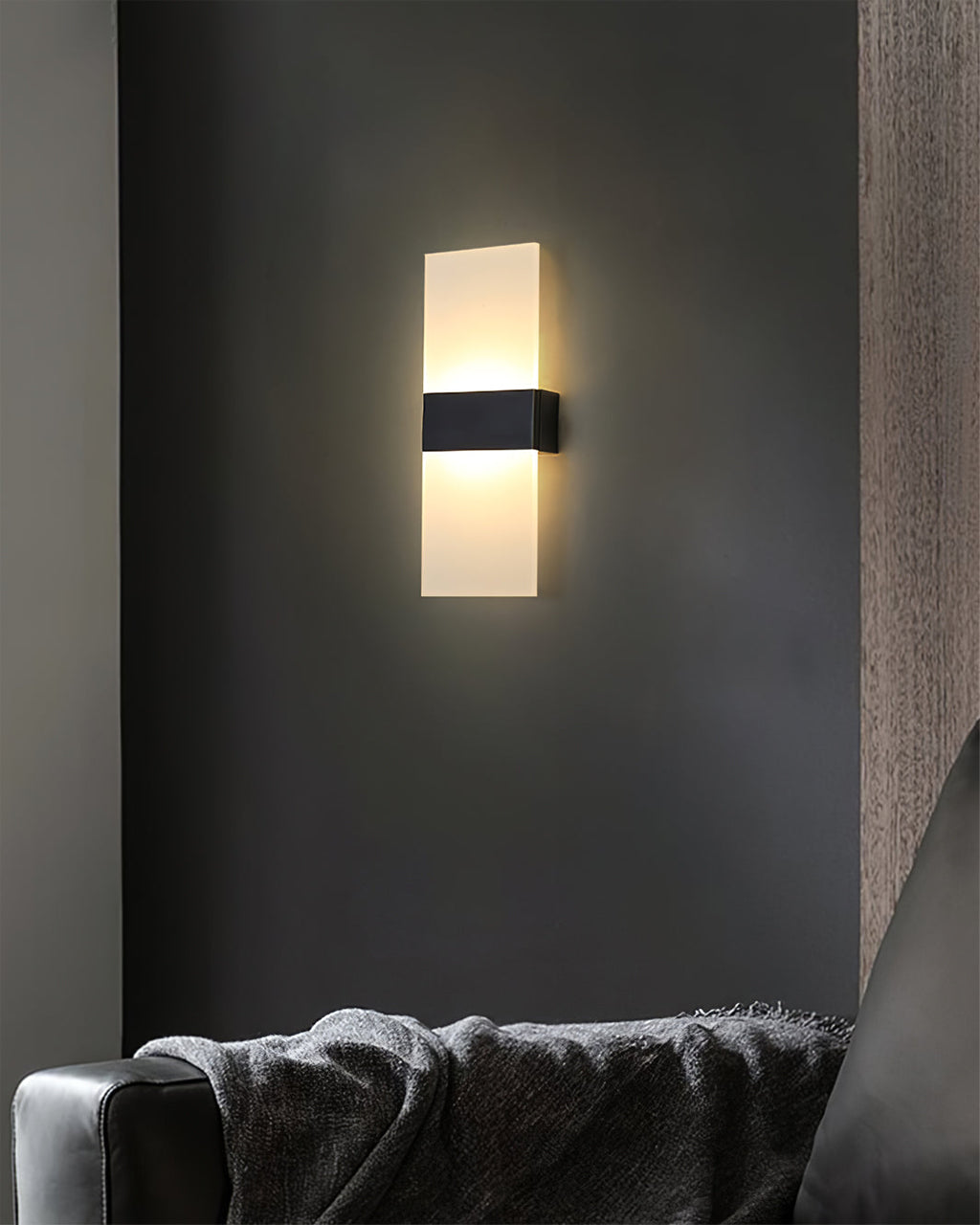 Ravenswood Vintage Iron Wall Sconce