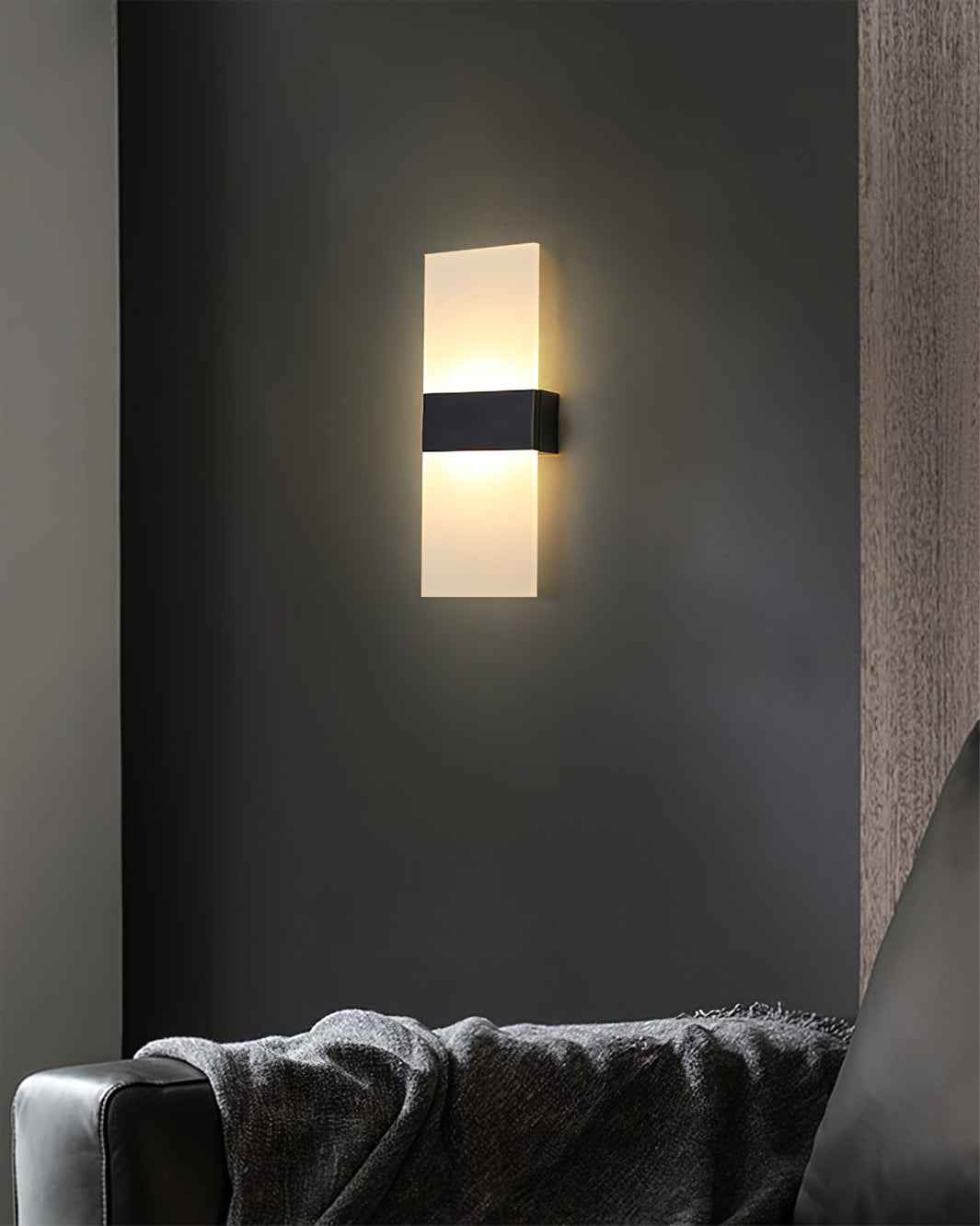 Ravenswood Vintage Iron Wall Sconce