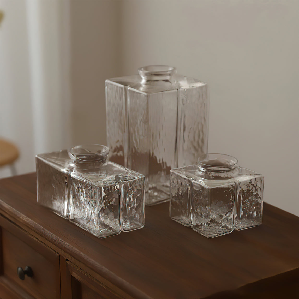 VERITY CRYSTAL DROPLET SWAG LANTERN