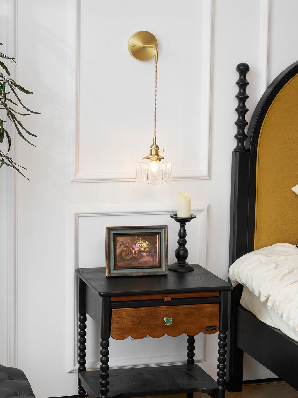 WINCHESTER GEMSTONE BRASS WALL SCONCE