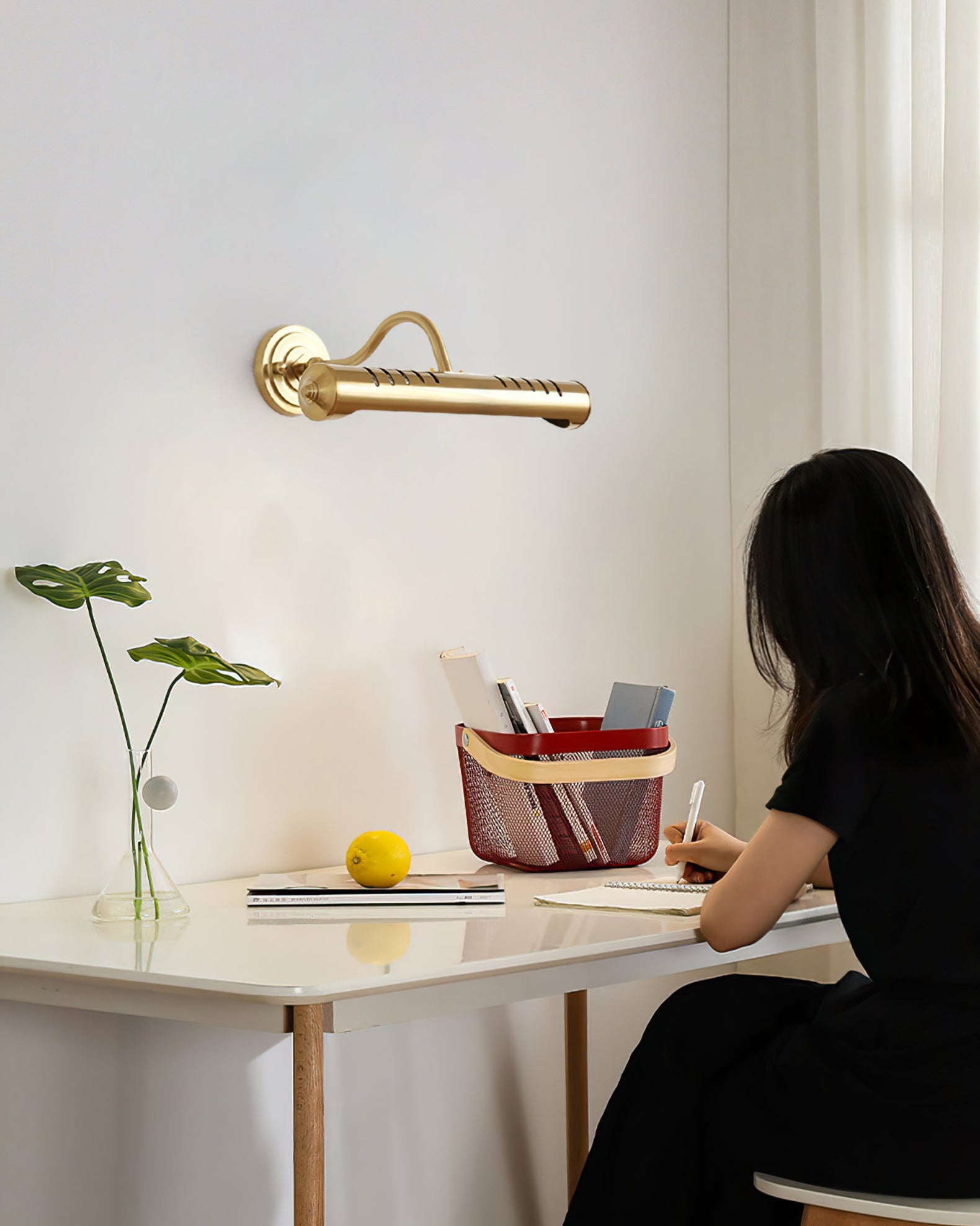 WINTHORPE BRASS AND GLASS WALL SCONCE