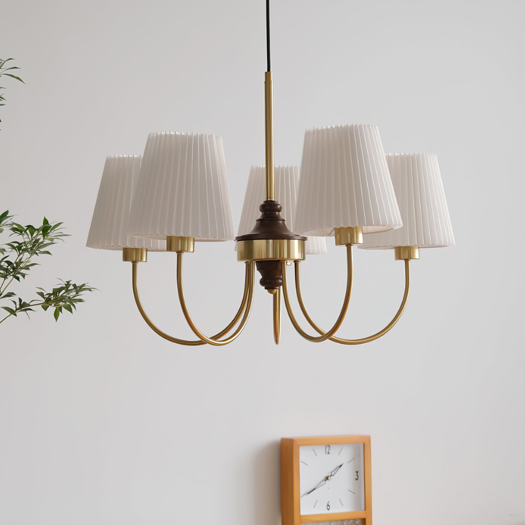 BRAMBLEWOOD RUSTIC TIMBER CHANDELIER