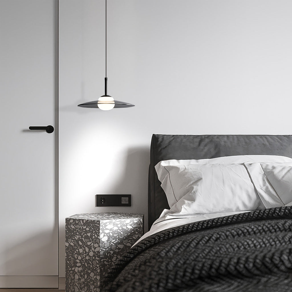 Winthrop Luminary Pendant