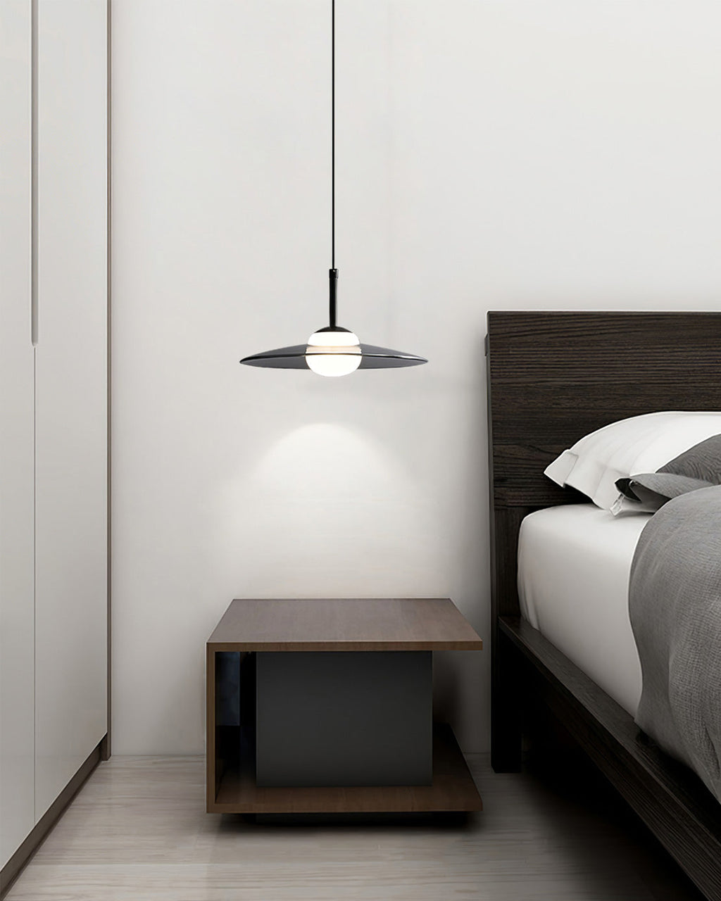 Winthrop Luminary Pendant
