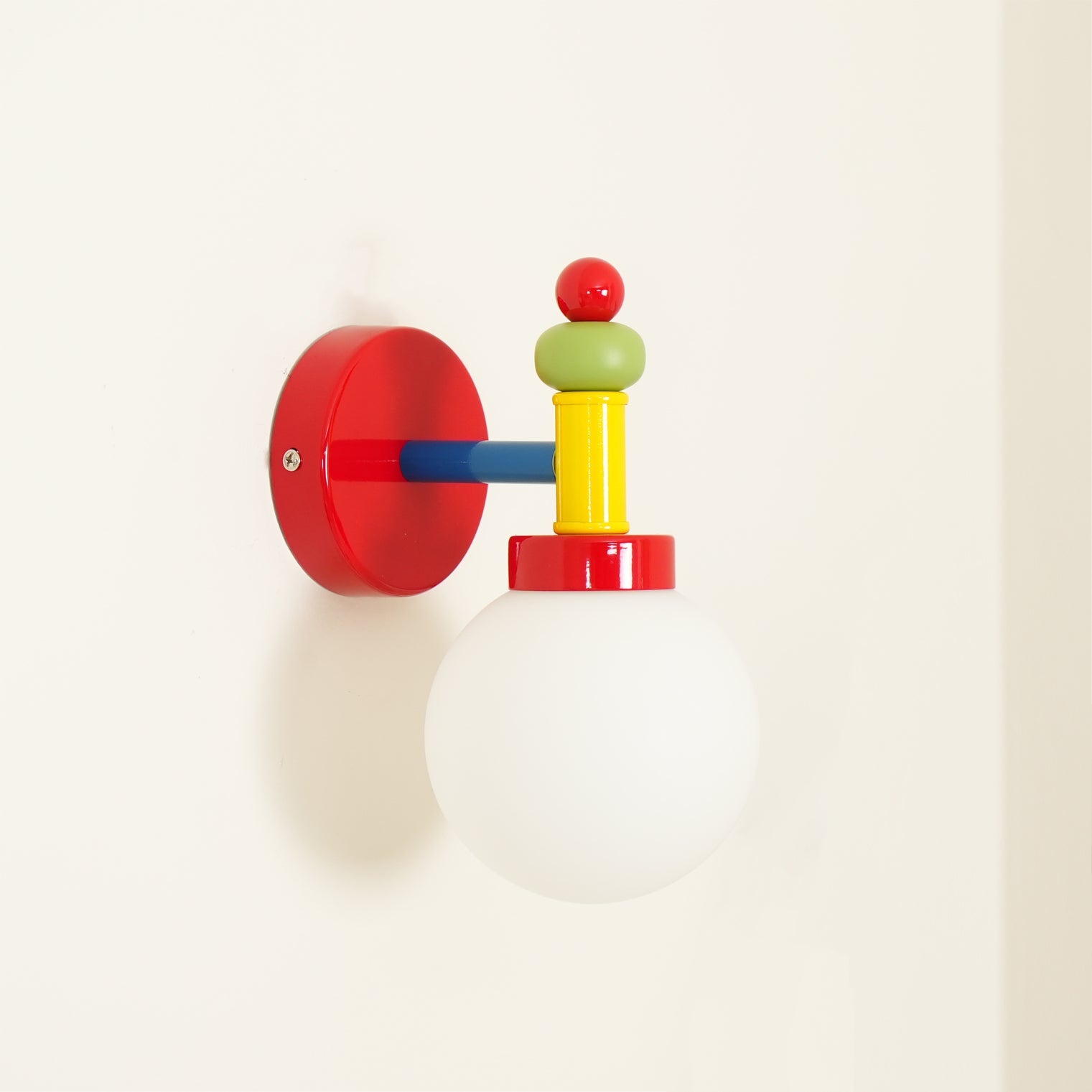 FENWICK GLOWING HORIZON WALL SCONCE